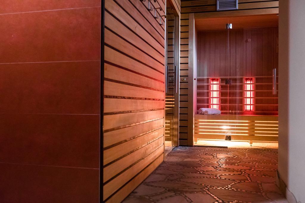 Hotel Collini Pinzolo Kültér fotó