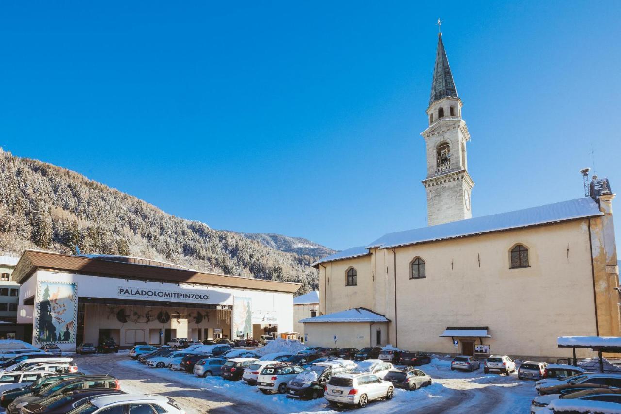 Hotel Collini Pinzolo Kültér fotó